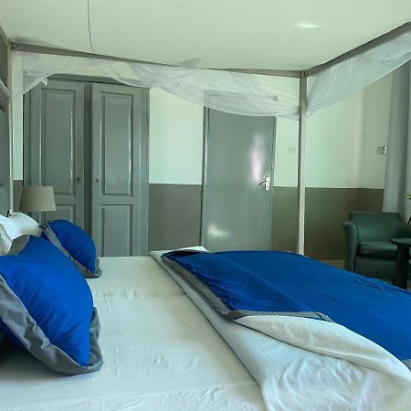 Fajara Pelican Residence מראה חיצוני תמונה