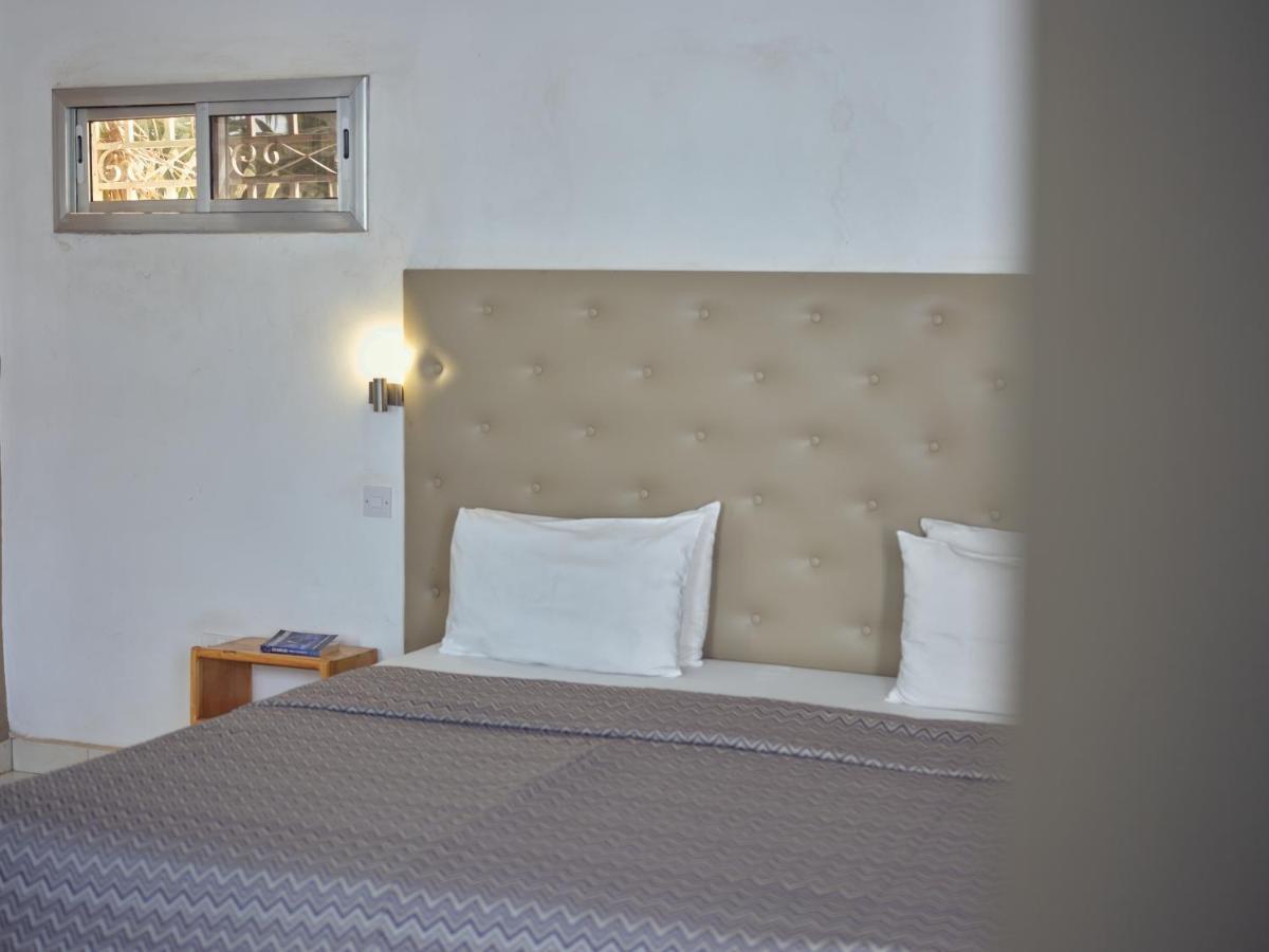 Fajara Pelican Residence מראה חיצוני תמונה