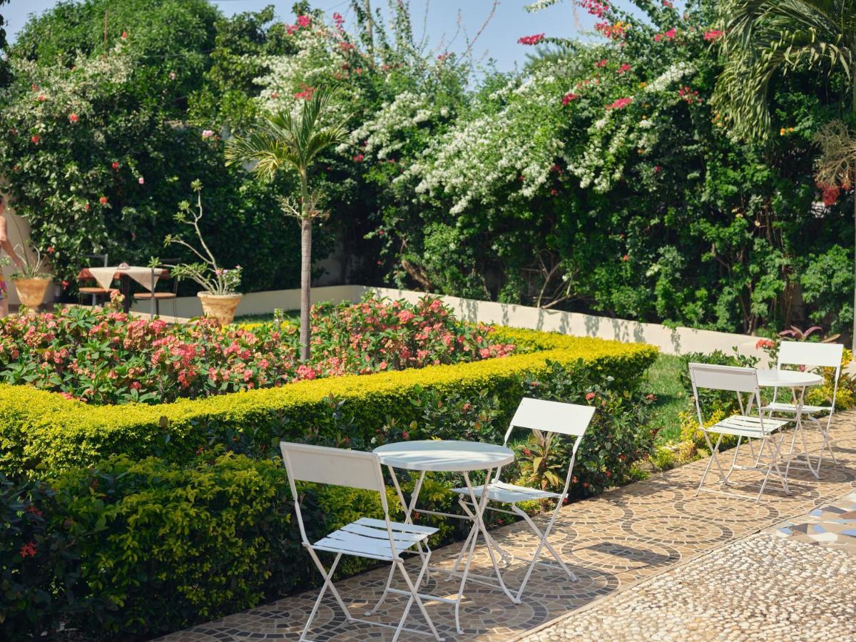 Fajara Pelican Residence מראה חיצוני תמונה