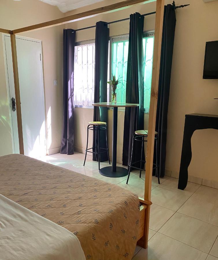 Fajara Pelican Residence מראה חיצוני תמונה