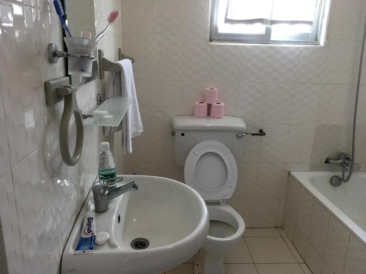 Fajara Pelican Residence מראה חיצוני תמונה