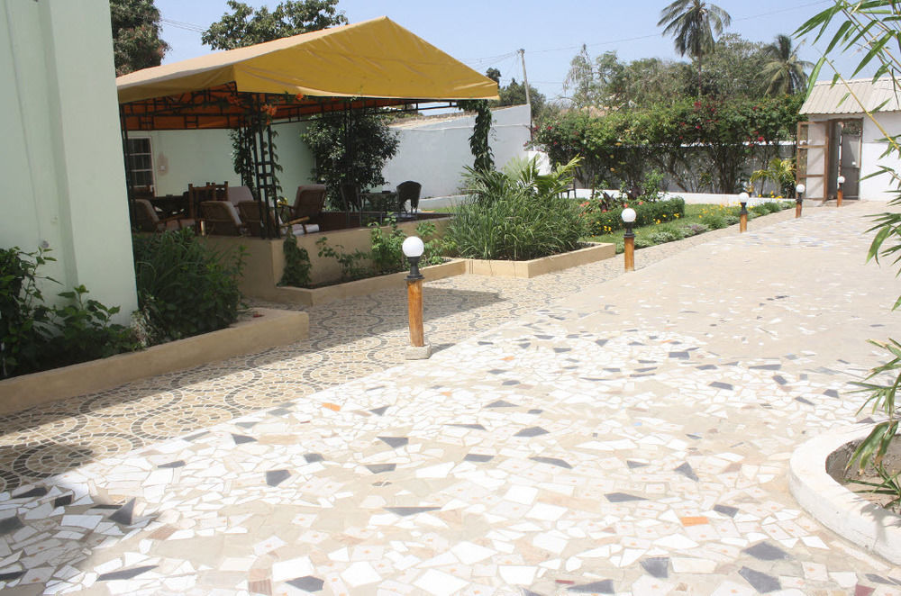 Fajara Pelican Residence מראה חיצוני תמונה